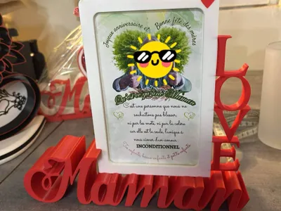 Mom + photo frame
