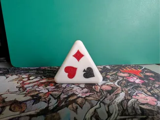 Belote atouts pyramide 