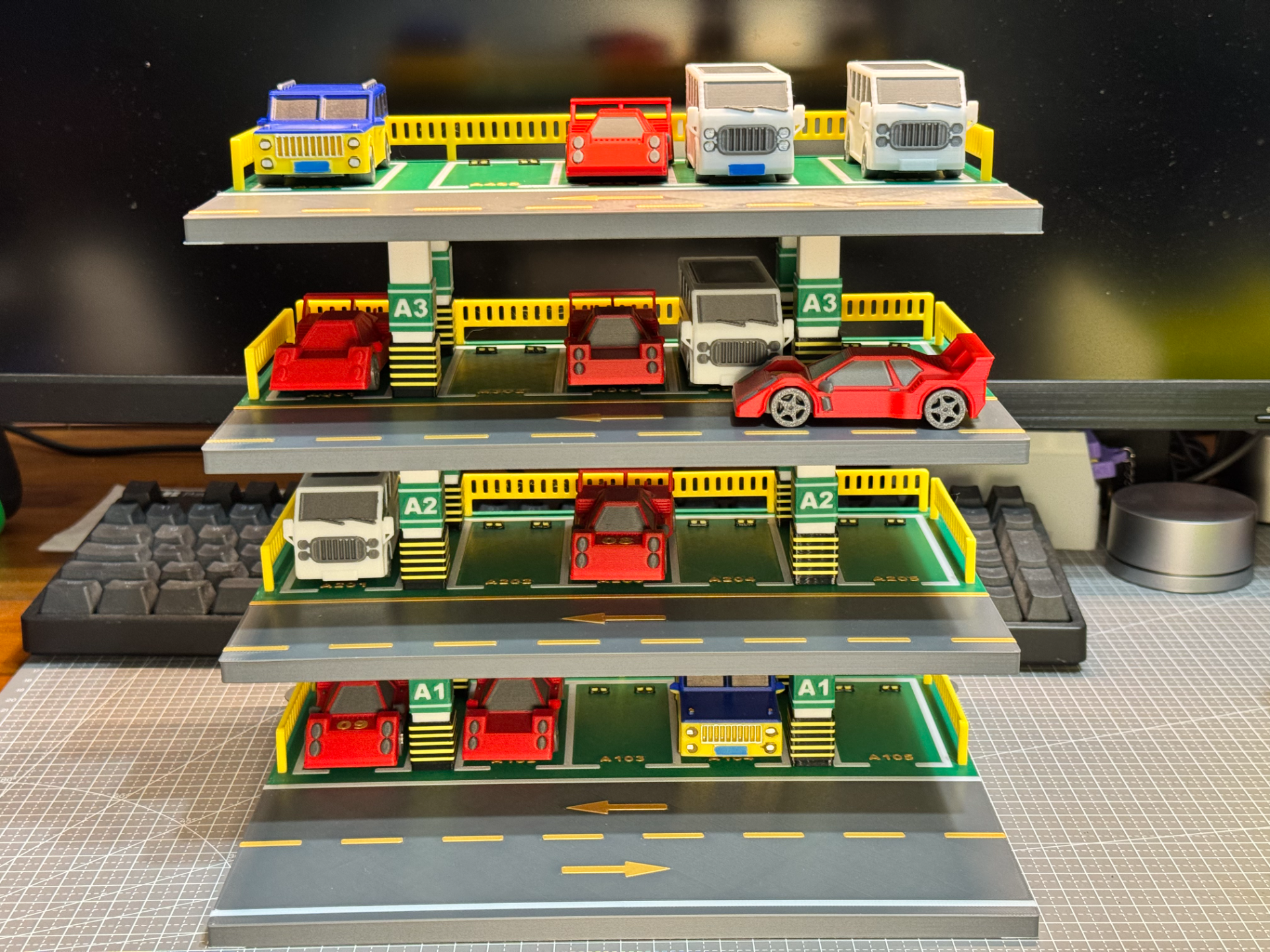 Miniatura 1 do modelo 3D 多层停车场套装（带多款小车兼容1:64小车）