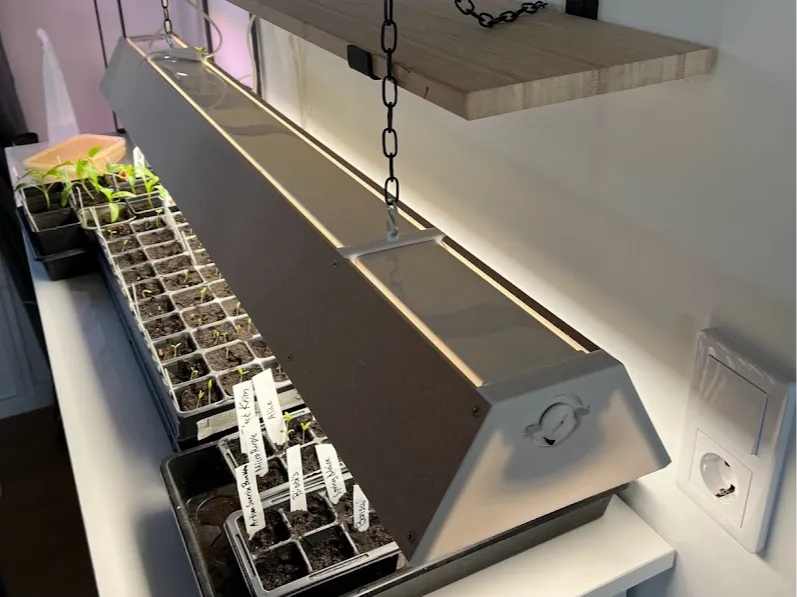 Grow Lights using Jula LED 5000lm 44W 123cm