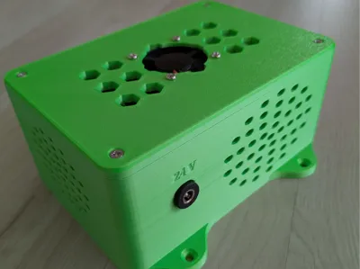 Relay Box for Valve Control (ESP32 + Fan Cooled)