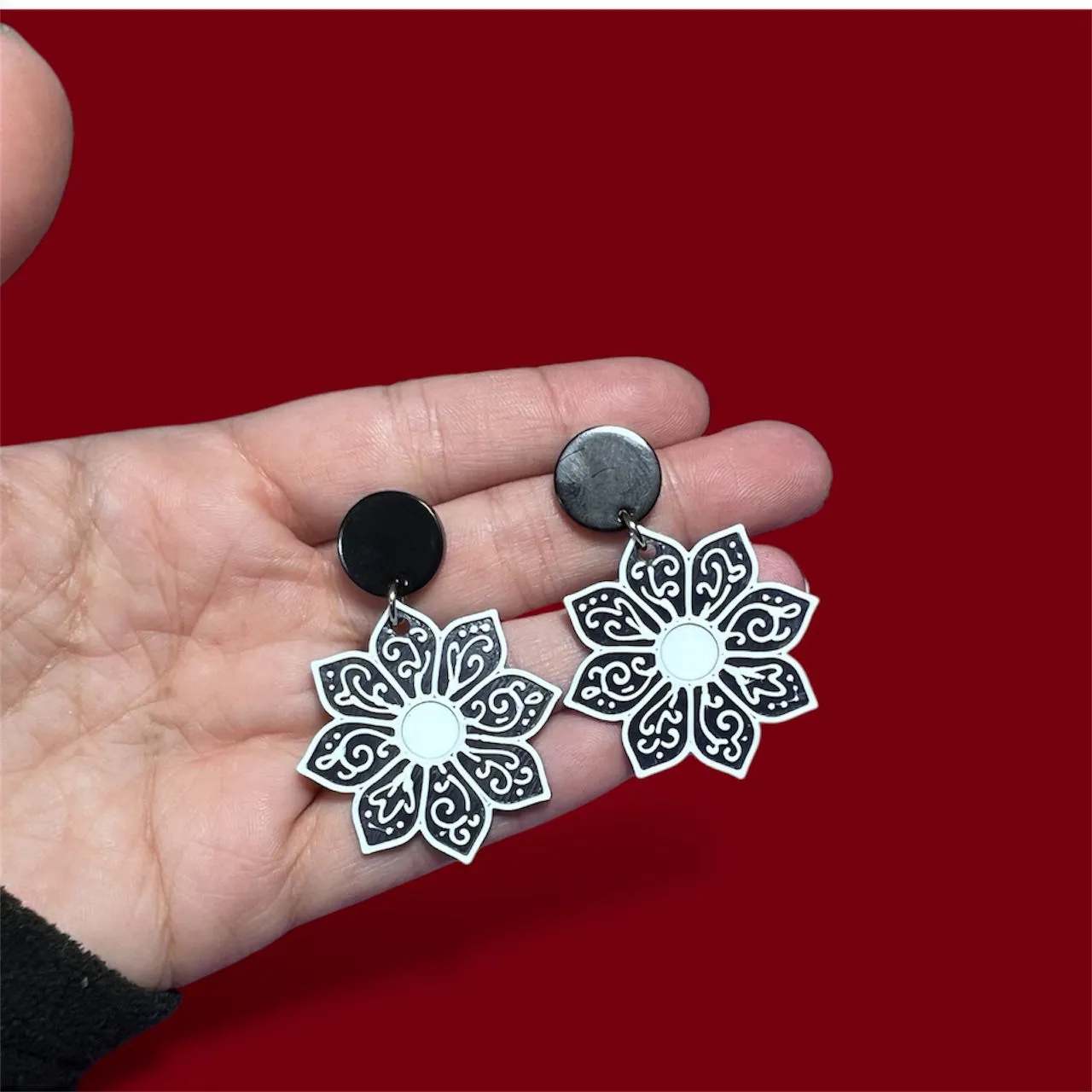 Pendientes flor mandala view 2