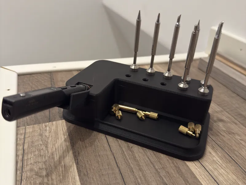 TS101 Base station for soldering tips 