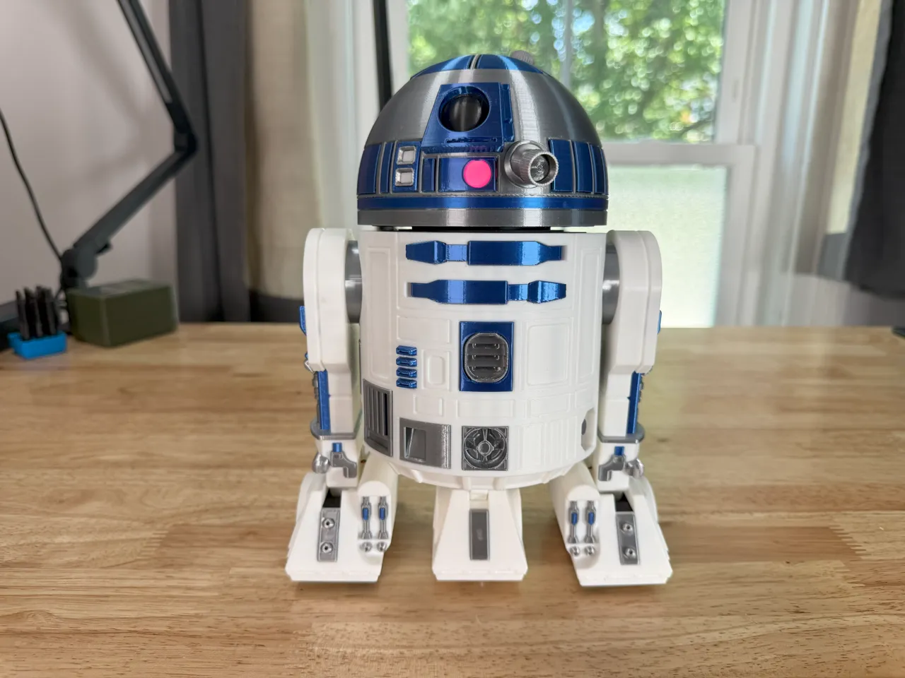 Build-A-Droid: CyberBrick based robot kit view 2