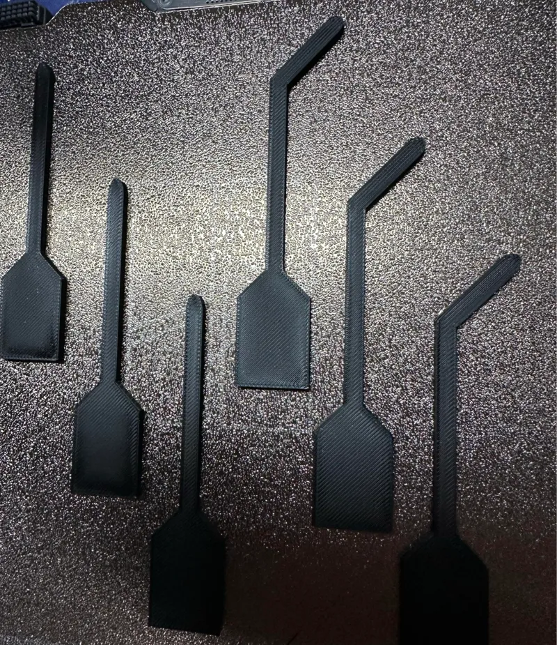 Airbrush Painting Sticks