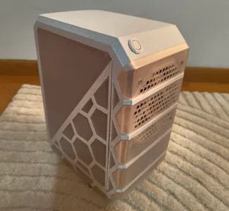 Mini ITX PC case
