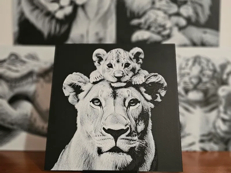 Lion and Baby Hueforge