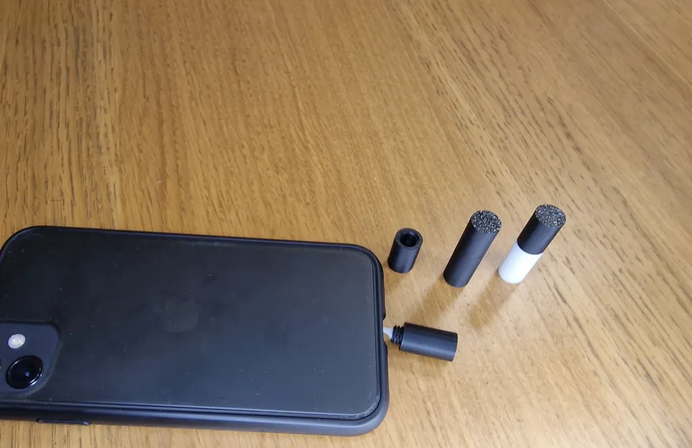 Connector, USB, Lightning socket cleaner, NO dust! by MJD MakerWorld