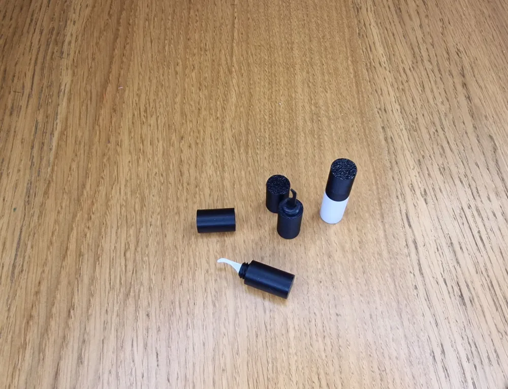 Connector, USB, Lightning socket cleaner, NO dust! by MJD MakerWorld