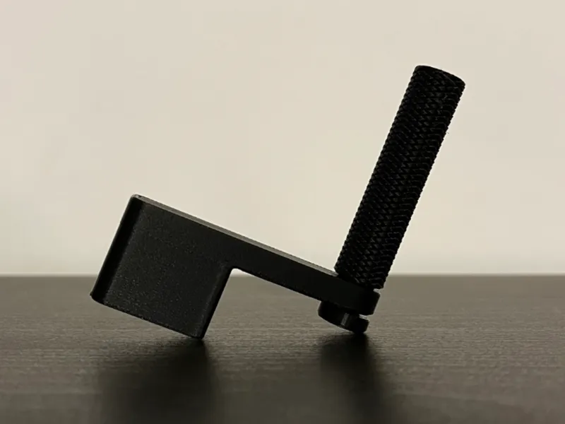 One-Piece Guitar String Winder
