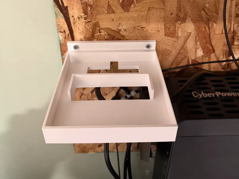 Ubiquiti UNAS-2 Wall Mount