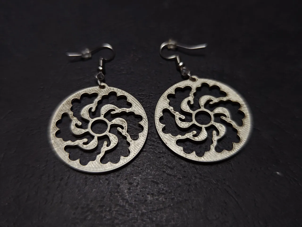 Sixfold Petals Earrings view 2