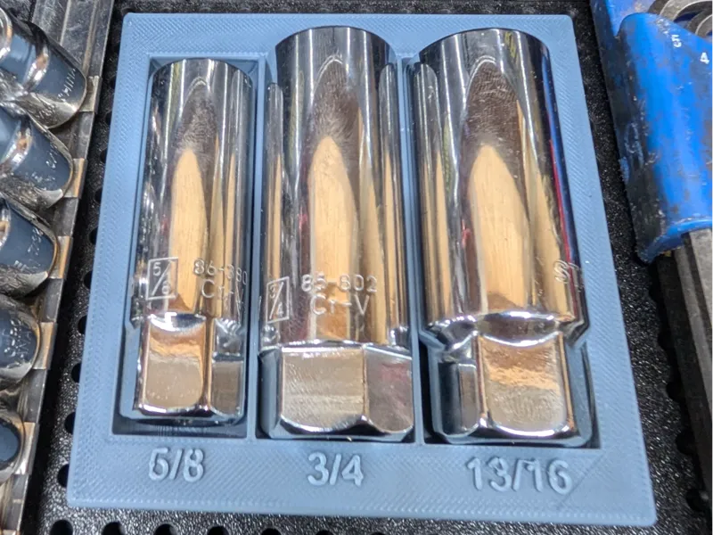 TOOLGRID SPARKPLUG SOCKET TRAY