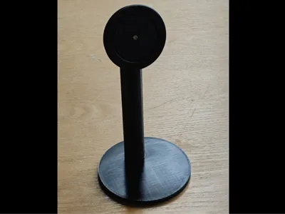 Chargerless Magsafe stand