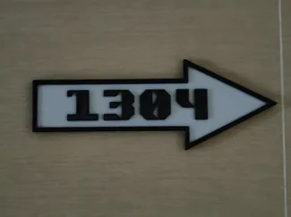 Customizable arrow signs