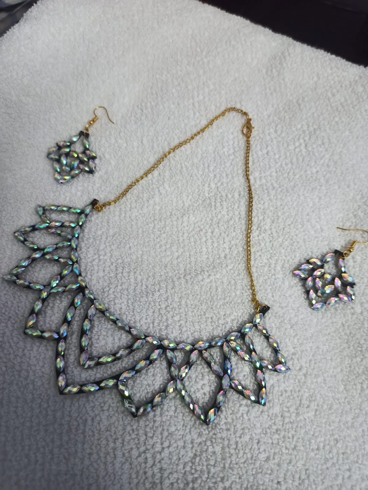 Lightweight Traditional Lotus Necklace Earrings view 4