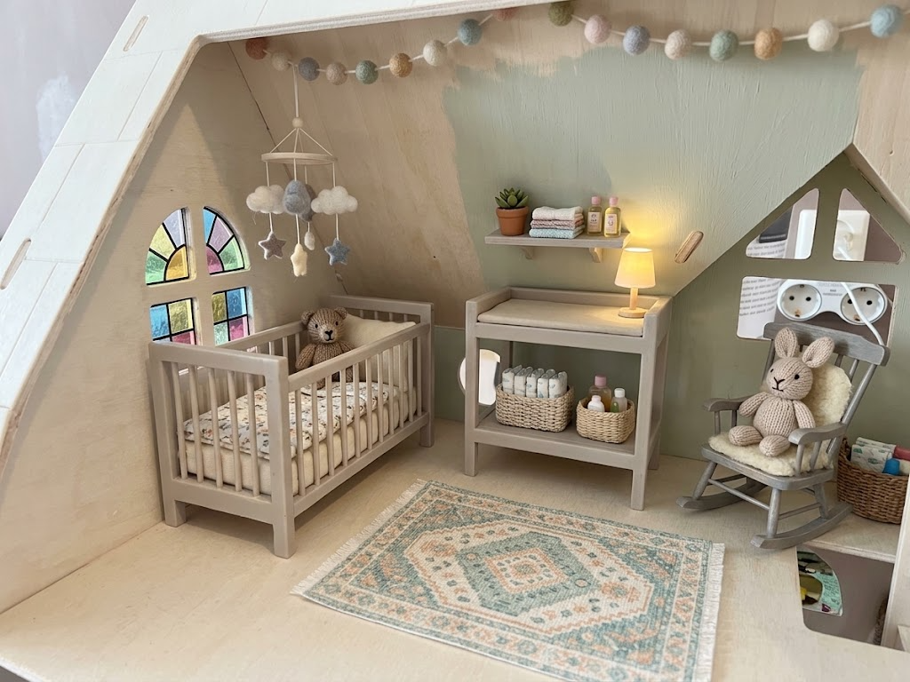 1:12 Scale Dollhouse Nursery Changing Table - 1