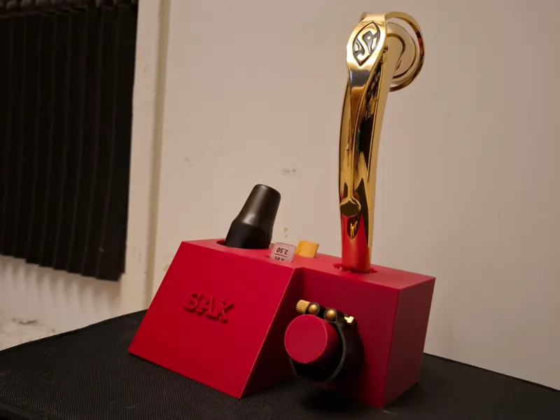 Sax part holder + dryer