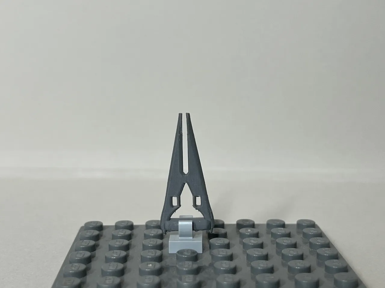 Brick halo inspired energy sword view 4