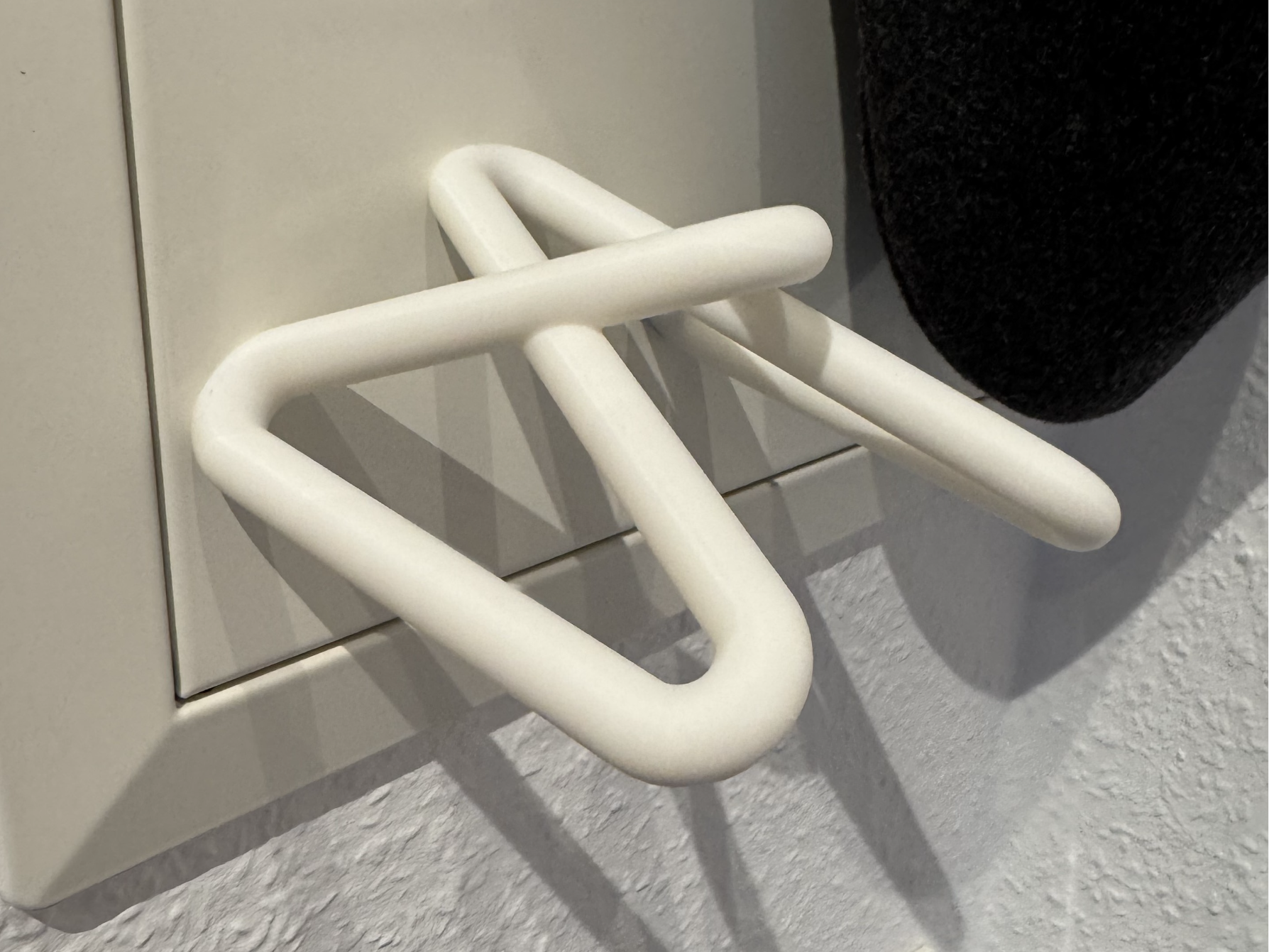 Wall-Mount Cap & Hat Hanger with Embedded Magnets