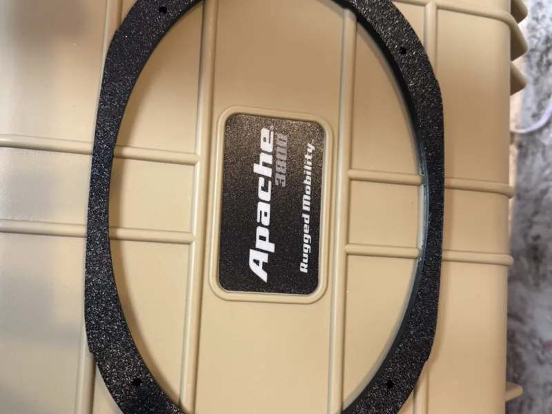 Apache 3800 6x9 spacer. center single speaker.