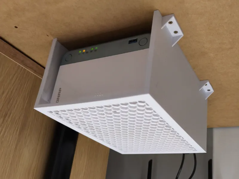 QNAP TS-251D underdesk mount