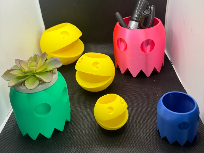 Pac-man & Ghosts Planter Pen holder multi size
