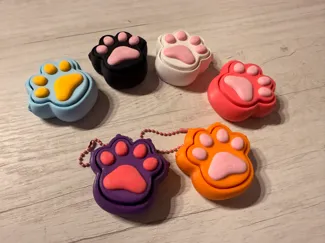 Clicky Paw keychains v2