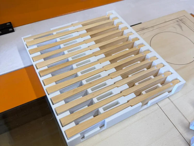 Laser Positioning Jig for Hand Fans Alignment Tool