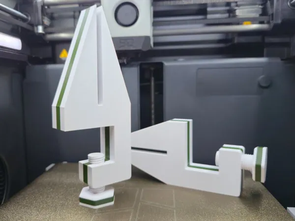 https://makerworld.bblmw.com/makerworld/model/US7b20f6b48c007d/design/96d589c67ca786a9.jpeg