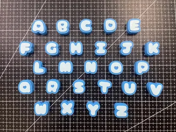Llavero: Chubby Letter Charms — vista de referencia 5