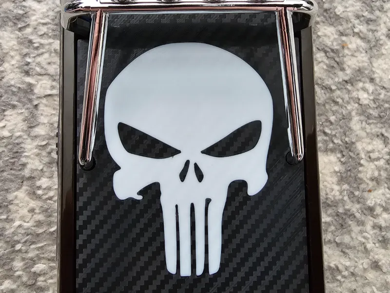 TRX4m Punisher-Like Skull Tonneau Cover