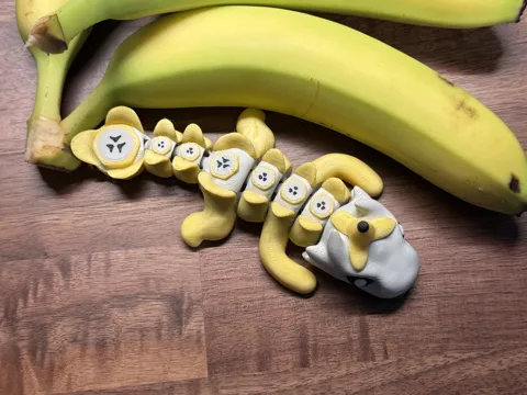 Baby Articulated Banana Dragon - By Vixvvo3D view 2