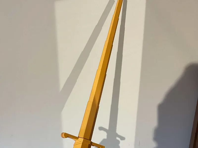 Collapsible sword 
