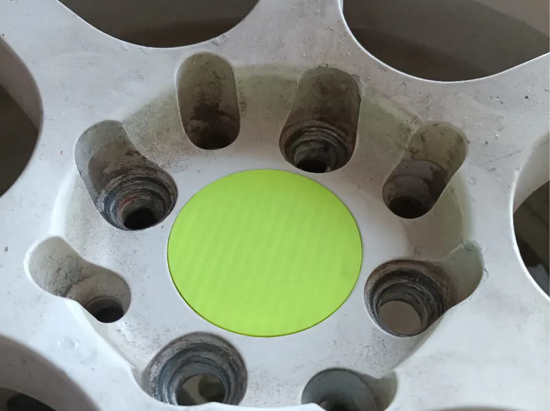 JR1 Center caps.