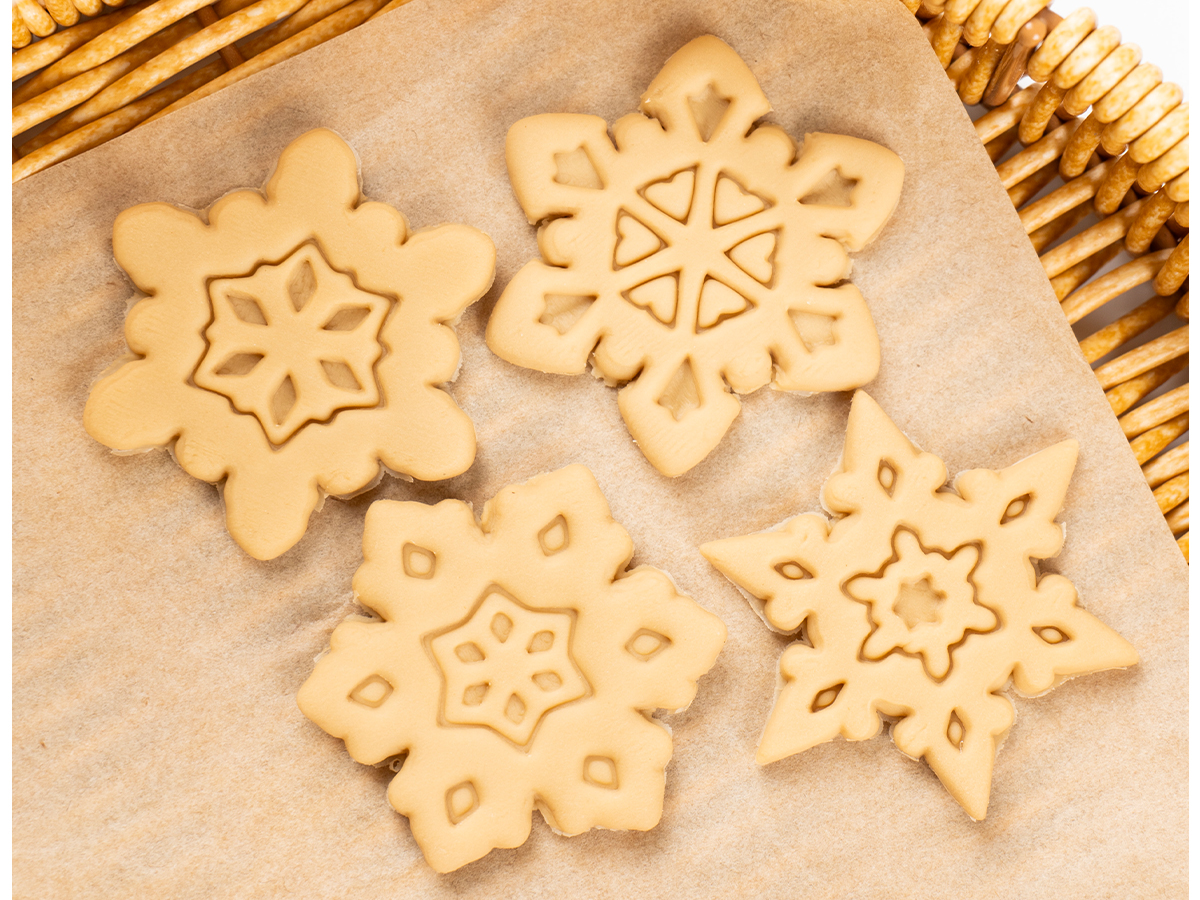 Christmas snowflake cookie cutters (4-piece pack)