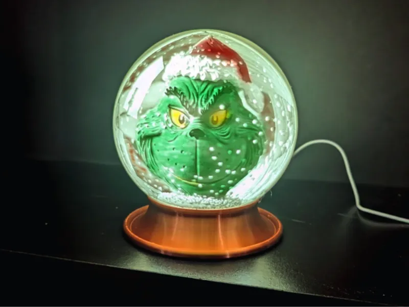 Grinch Snow Globe - 150mm