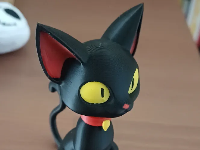 Black Cat Figurine – Cute & Sleek
