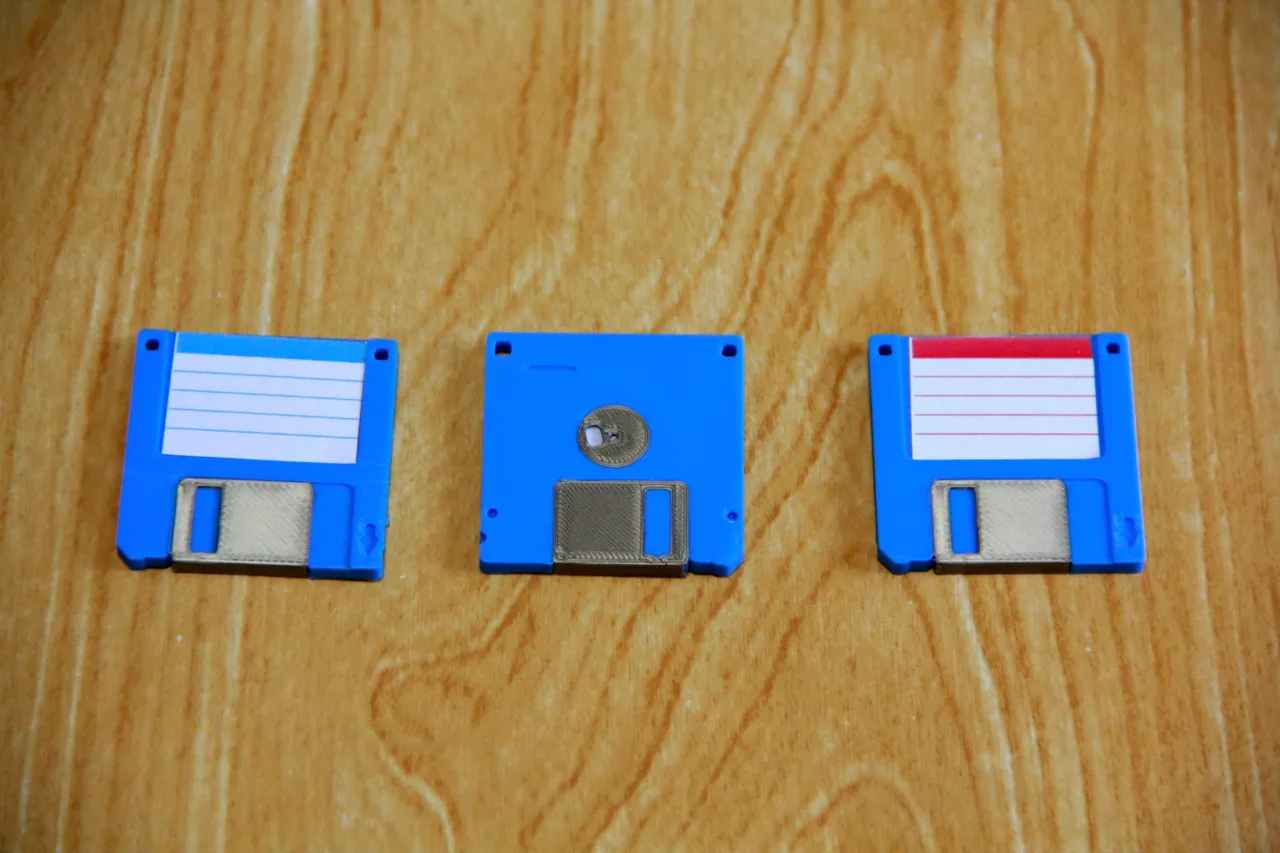 Mini 3.5 Floppy Disk Keychain with NFC Tag view 2