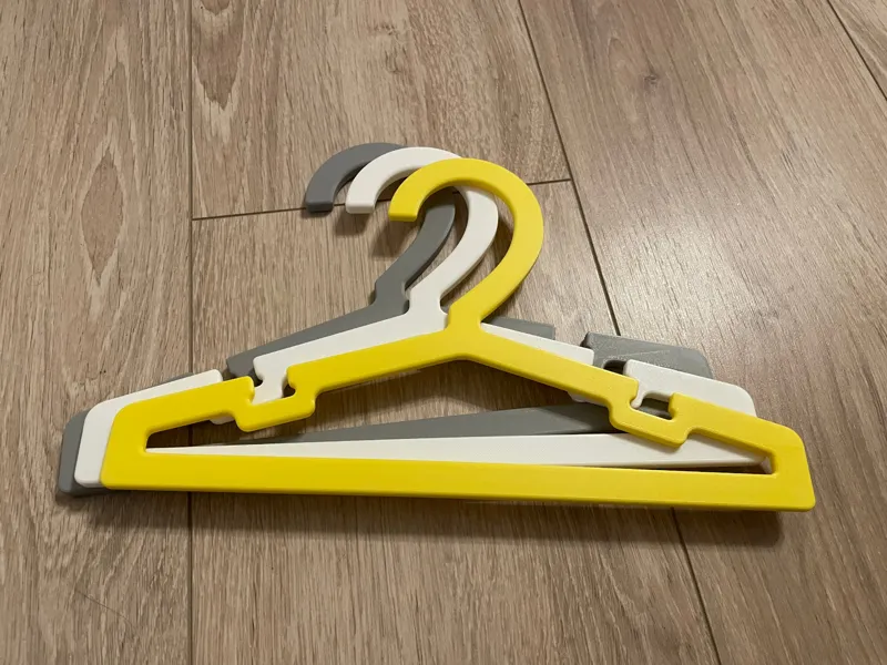 Strong Kids Hanger – 30 cm