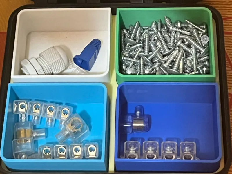 vassoio con accessori