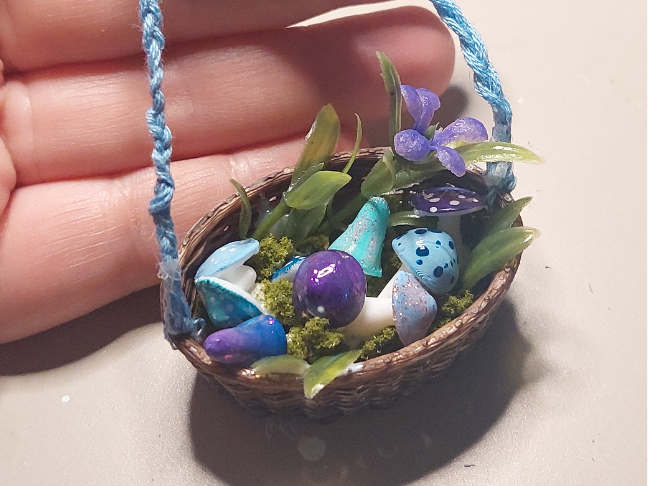 Small mushroom decorations