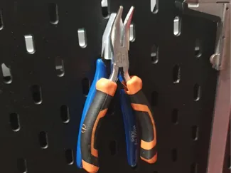 Skadis pliers hanger