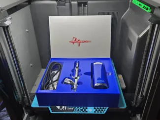 Box for Master brand airbush and accessories 