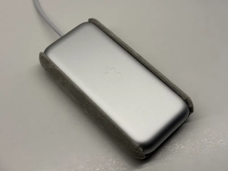 Apple Vision Pro 电池保护壳