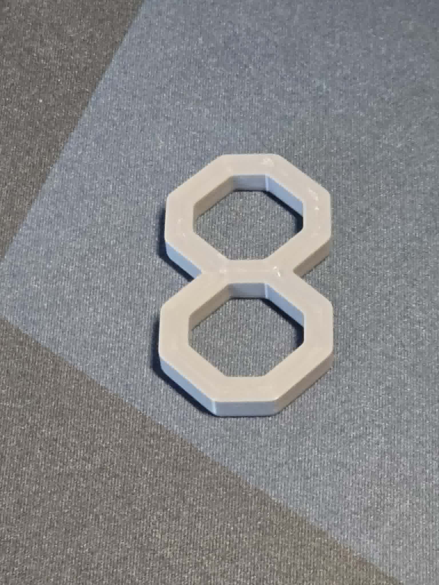 Eight view 4