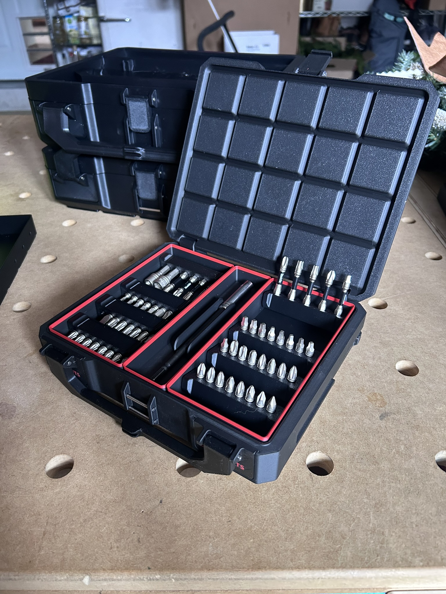 Miniatura 1 do modelo 3D Gridfinity Rotating Bit Storage