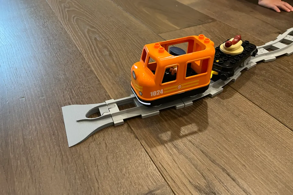 Duplo Brick Train Track Entrance & Exit Ramp - Free 3D Print Model ...