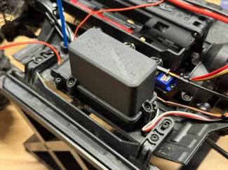 TRX4 Empfängerbox Deckel höher