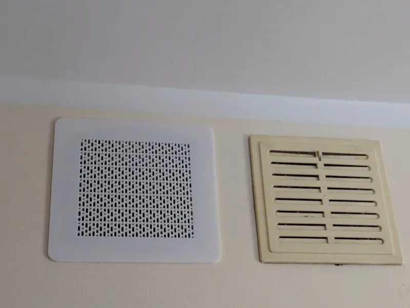Ventilation grilles (square)